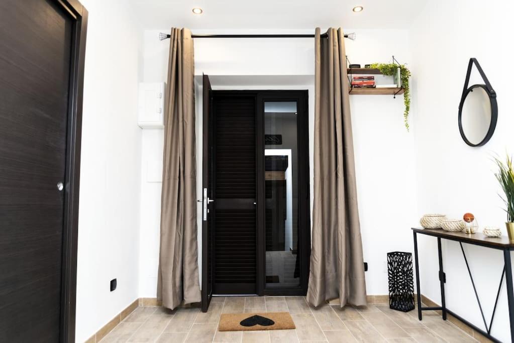 Apartment Artisti Naples
