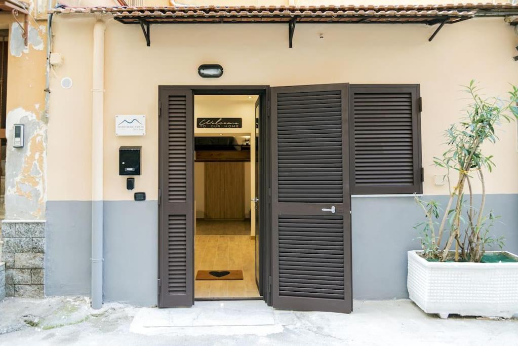 Artisti Apartment *