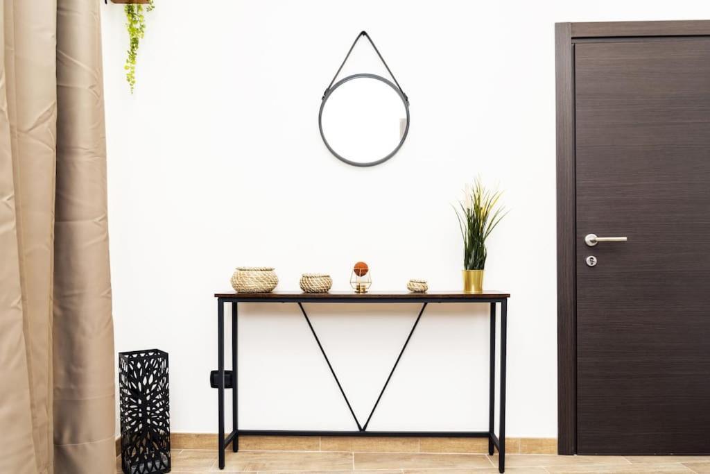 Artisti Apartment *