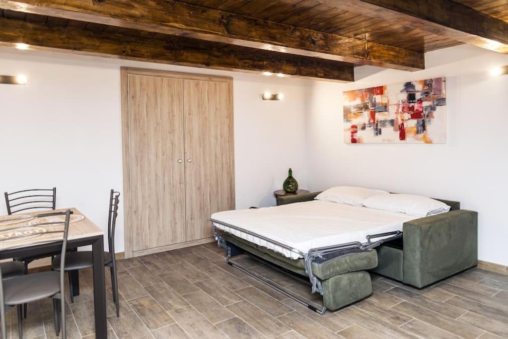 Apartment Artisti Naples